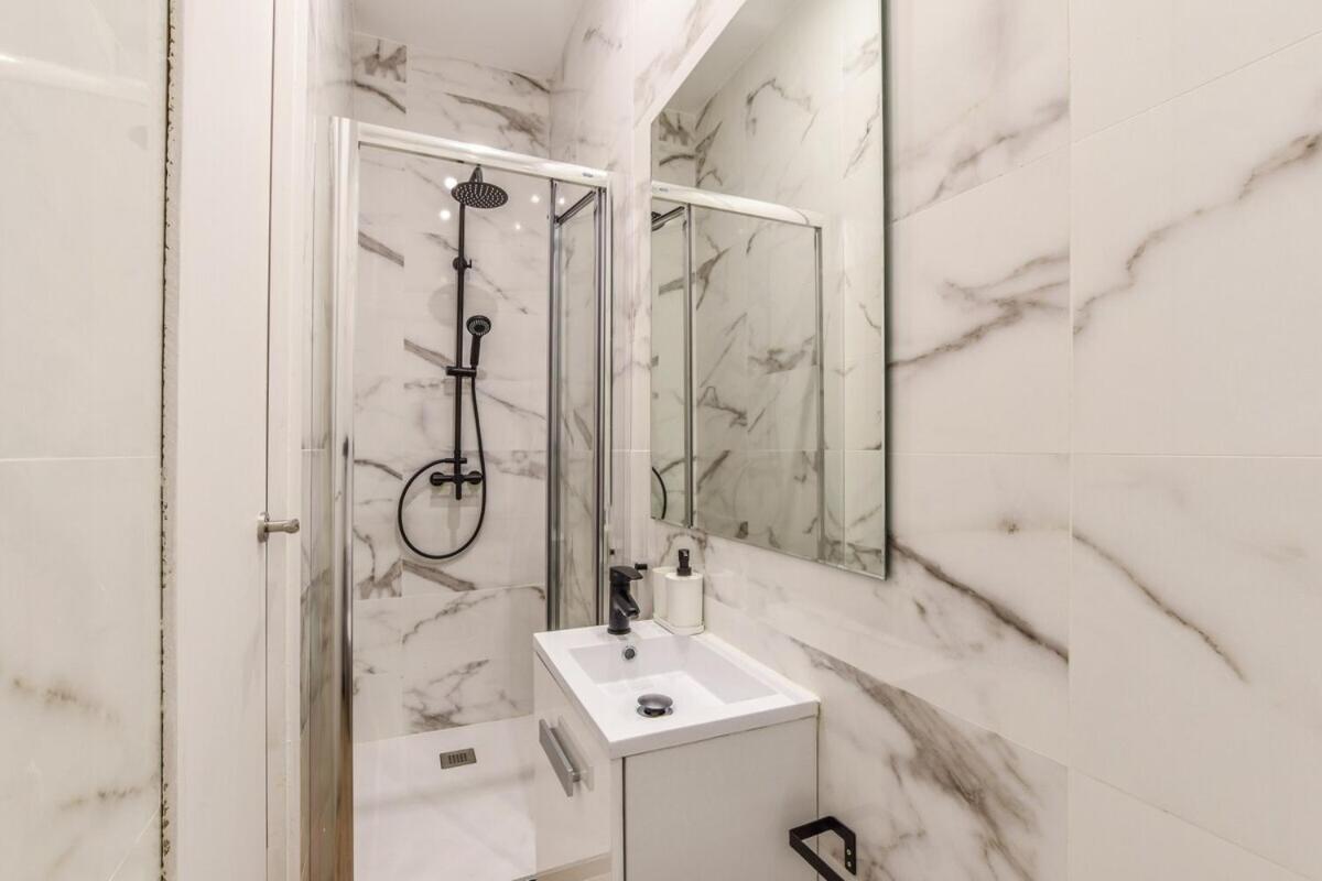 Myhousespain - Luxury Flat Next To Gran Via Madrid Extérieur photo